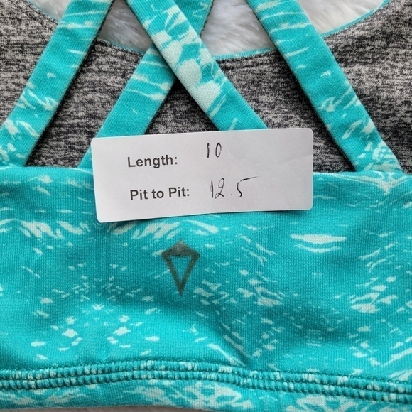 IVIVVA Reverible Sport Bra - Picture 7 of 7
